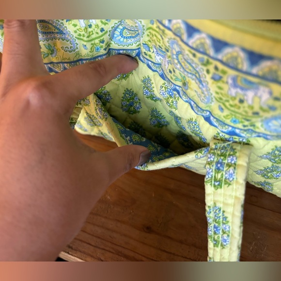 Vera Bradley Citrus Elephant Handbag - Picture 2 of 6